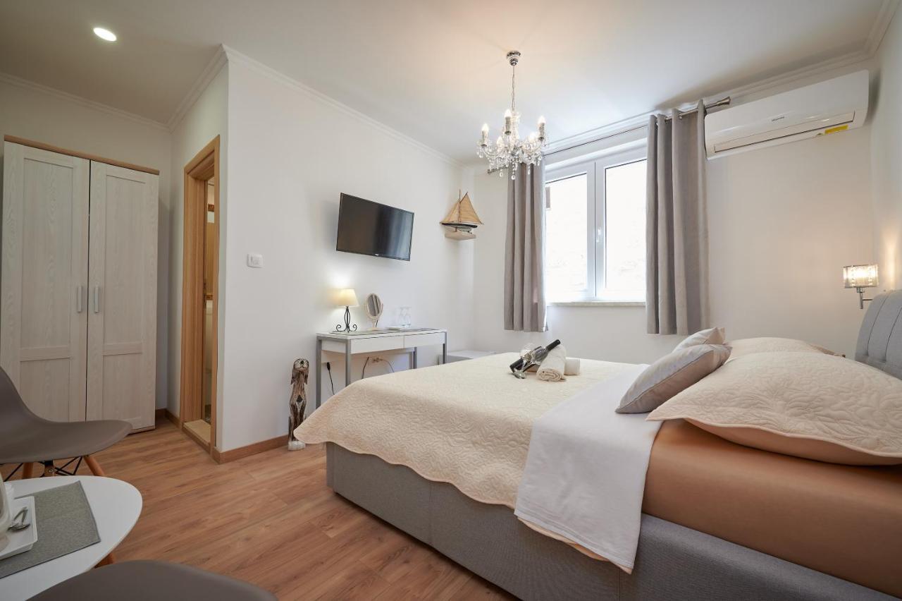 Rooms Antonio Trogir Exteriér fotografie